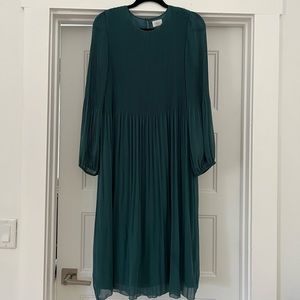 Aritzia Wilfred Daydreamer Dress